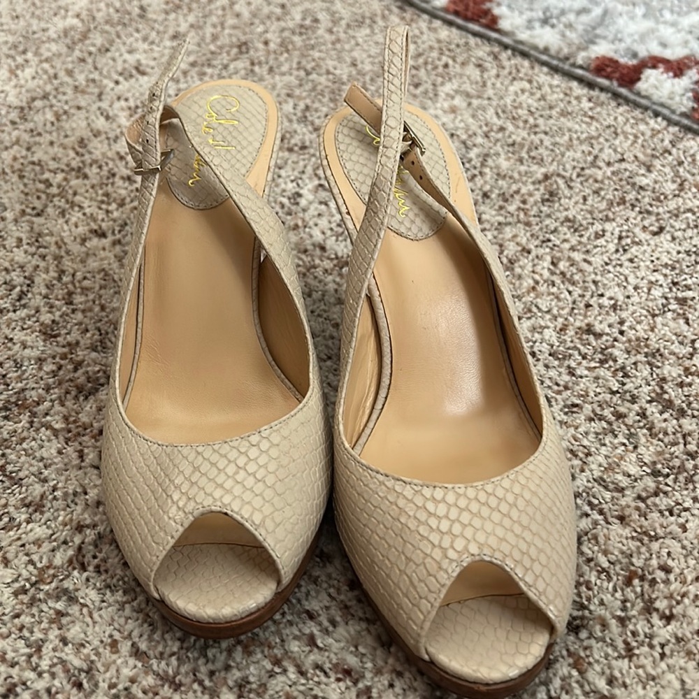 Cole Haan Womens heels